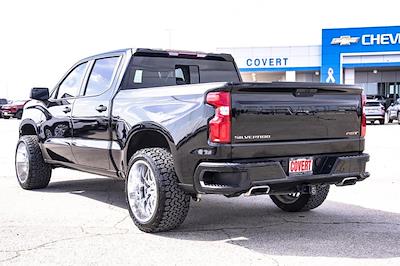 2019 Chevrolet Silverado 1500 Crew Cab 4WD Pickup for sale #CM4895A - photo 2