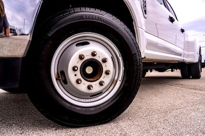 2021 Ford F-350 Crew Cab DRW RWD Pickup for sale #CP6768 - photo 2