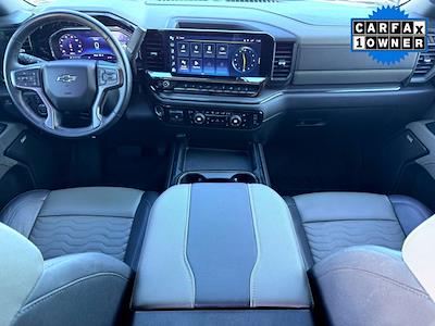 Used 2024 Chevrolet Silverado 2500 - photo 1