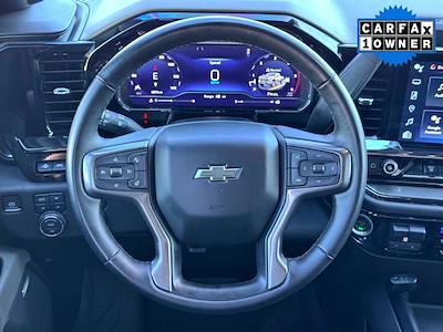 Used 2024 Chevrolet Silverado 2500 - photo 1