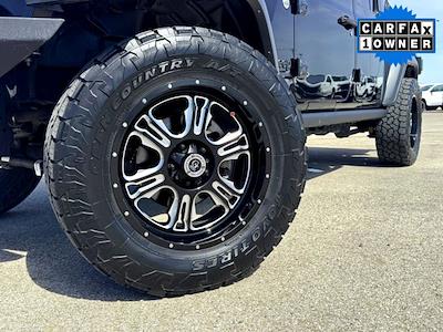 Used 2020 Jeep Gladiator - photo 1