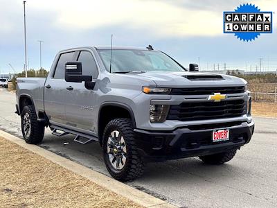 Used 2024 Chevrolet Silverado 2500 - photo 1