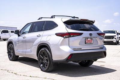 2024 Toyota Highlander AWD SUV for sale #C350453A - photo 2