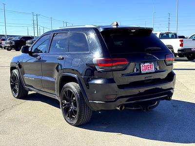 Used 2018 Jeep Grand Cherokee Laredo for sale #C351172C - photo 2