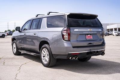 2021 Chevrolet Suburban 4x2 SUV for sale #C351353A - photo 2