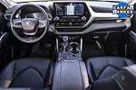 Used 2022 Toyota Highlander Platinum SUV for sale #C351485A - photo 25