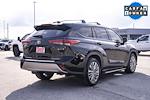 Used 2022 Toyota Highlander Platinum SUV for sale #C351485A - photo 7