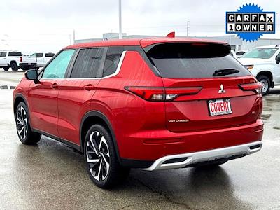 Used 2022 Mitsubishi Outlander SE for sale #C351779A - photo 2