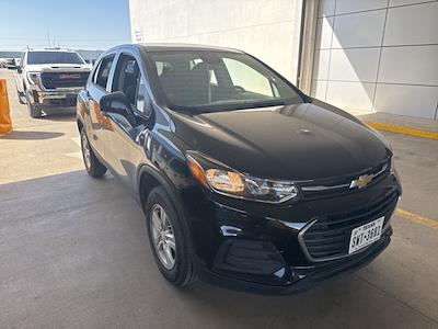 Used 2022 Chevrolet Trax - photo 1