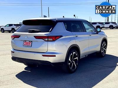 Used 2022 Mitsubishi Outlander - photo 1
