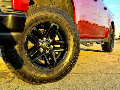 Used 2021 Chevrolet Silverado 1500 LT Crew Cab for sale #C360560A - photo 2