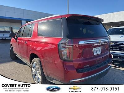 Used 2023 Chevrolet Suburban - photo 1