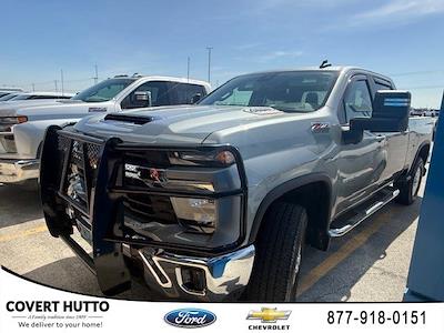 Used 2024 Chevrolet Silverado 2500 - photo 1