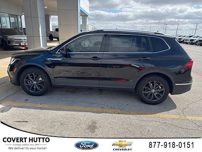 Used 2022 Volkswagen Tiguan - photo 1