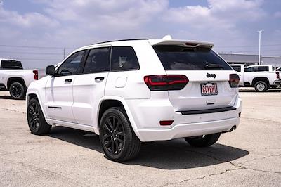 2020 Jeep Grand Cherokee 4x2 SUV for sale #CA7193A - photo 2