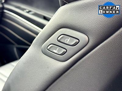 Used 2024 Genesis GV80 - photo 1