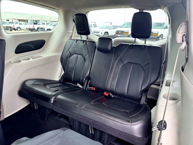 Used 2024 Chrysler Pacifica - photo 18