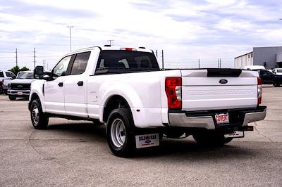 2021 Ford F-350 Crew Cab DRW 4x2 Pickup for sale #CP6768 - photo 2