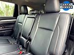 2019 Toyota Highlander FWD SUV for sale #CP6896A - photo 18