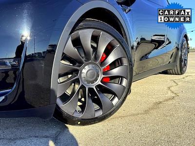 Used 2023 Tesla Model Y - photo 1