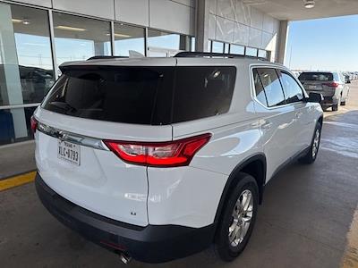 Used 2021 Chevrolet Traverse - photo 1