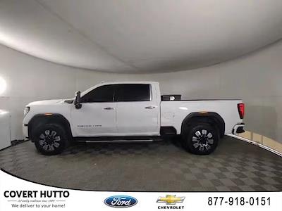 Used 2024 GMC Sierra 2500 - photo 1