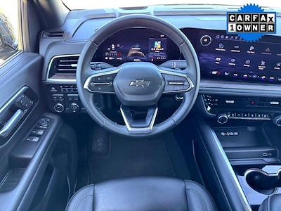 Used 2025 Chevrolet Tahoe - photo 1