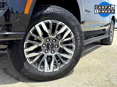 Used 2025 Chevrolet Tahoe - photo 1