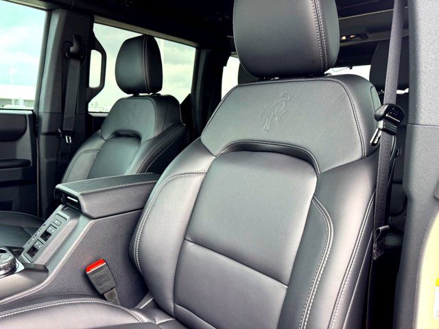 Used 2026 Ford Bronco - photo 16