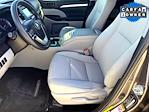 2019 Toyota Highlander FWD SUV for sale #F250179A - photo 12