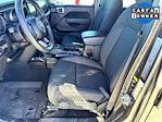 2022 Jeep Gladiator Crew Cab 4WD Pickup for sale #F250980A - photo 11