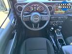 2022 Jeep Gladiator Crew Cab 4WD Pickup for sale #F250980A - photo 18