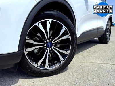 Used 2021 Ford Escape - photo 1