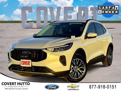 Used 2025 Ford Escape - photo 1