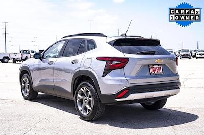 2024 Chevrolet Trax FWD SUV for sale #FA7569 - photo 2