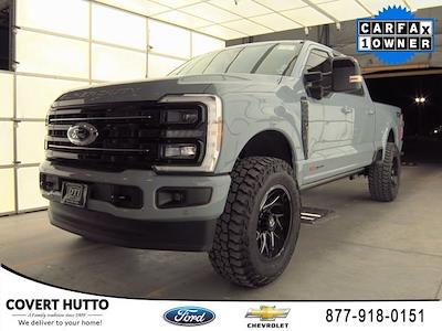 Used 2025 Ford F-250 - photo 1