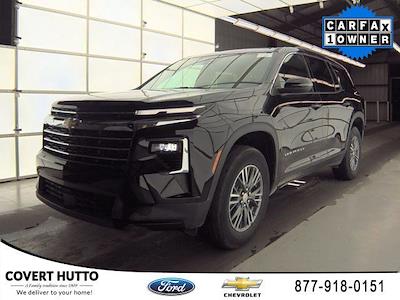 Used 2025 Chevrolet Traverse - photo 1