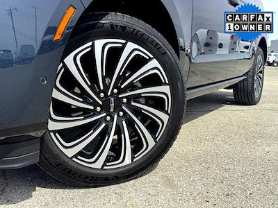 Used 2025 Lincoln Navigator - photo 1