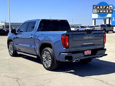 Used 2025 GMC Sierra 1500 - photo 1