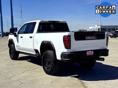 Used 2024 GMC Sierra 2500 - photo 1