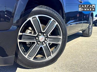 Used 2017 GMC Acadia - photo 2