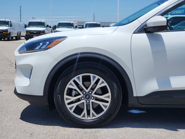 Used 2021 Ford Escape - photo 11
