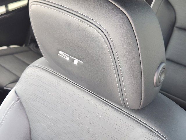 Used 2026 Buick Enclave - photo 16