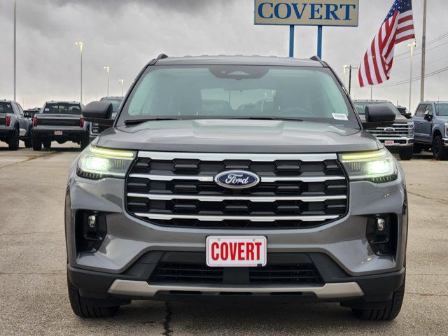 Used 2025 Ford Explorer - photo 2