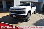 New 2025 Chevrolet Silverado 2500 Custom Crew Cab 4x4 Pickup for sale #125914 - photo 5