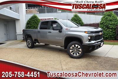 New 2025 Chevrolet Silverado 2500 Custom Crew Cab 4x4 Pickup for sale #204097 - photo 1