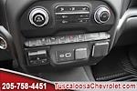 New 2025 Chevrolet Silverado 2500 Custom Crew Cab 4x4 Pickup for sale #204097 - photo 26