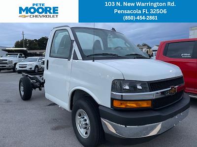 2025 Chevrolet Express 3500 Regular Cab RWD, Cutaway for sale #1112805 - photo 1