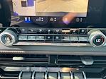 2025 Chevrolet Colorado Crew Cab 4WD Pickup for sale #1215295 - photo 23