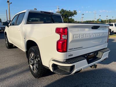 2020 Chevrolet Silverado 1500 Crew Cab 4WD Pickup for sale #1219333A - photo 2